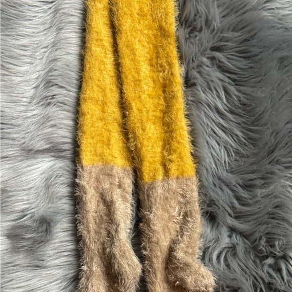 Free People Over The Knee Fuzzy Two Tone Knit Socks Tan Yellow Furry - Picture 6 of 7